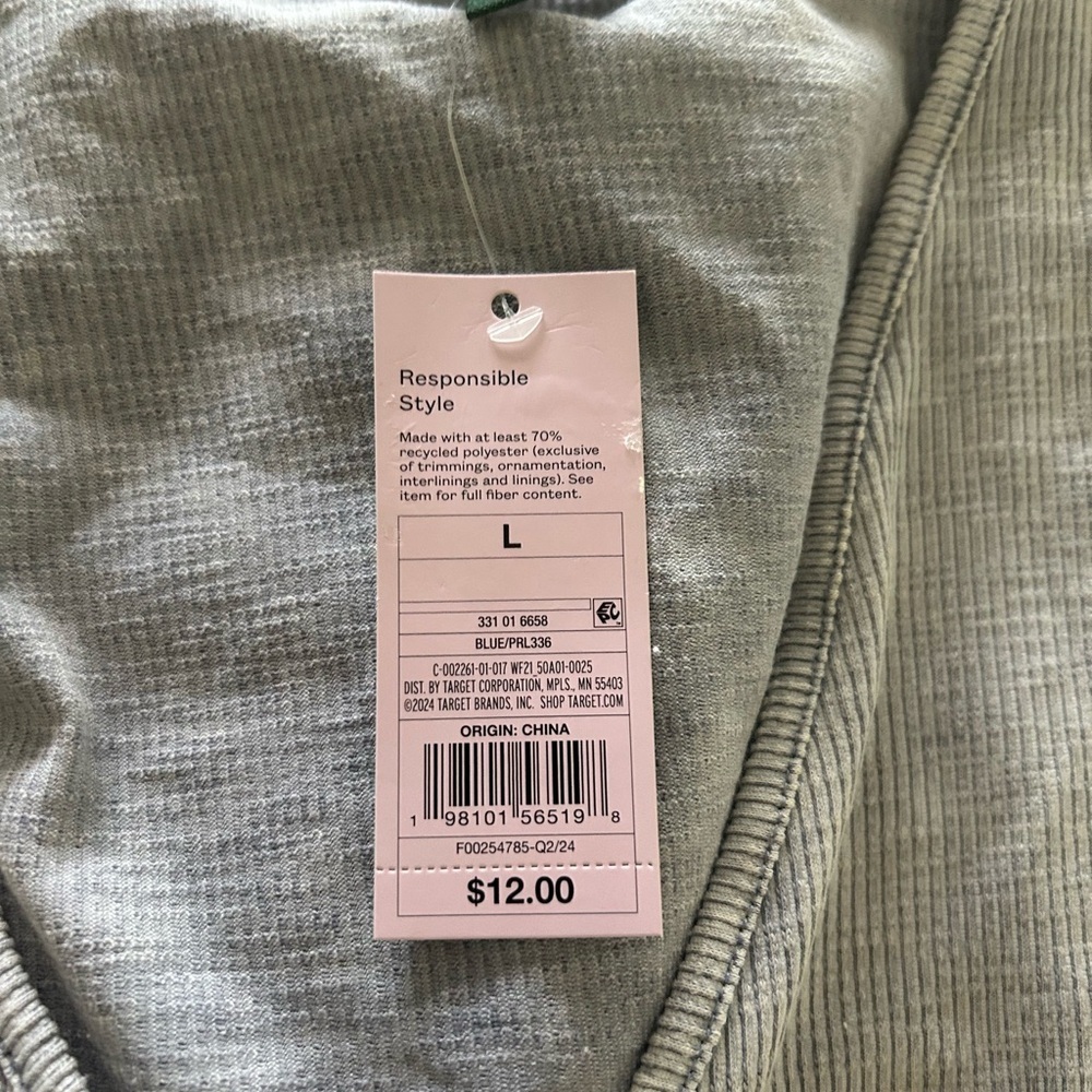 Wild Fable Gray V-Neck Ribbed cropped Women's Top size L NWT - Picture 4 of 4